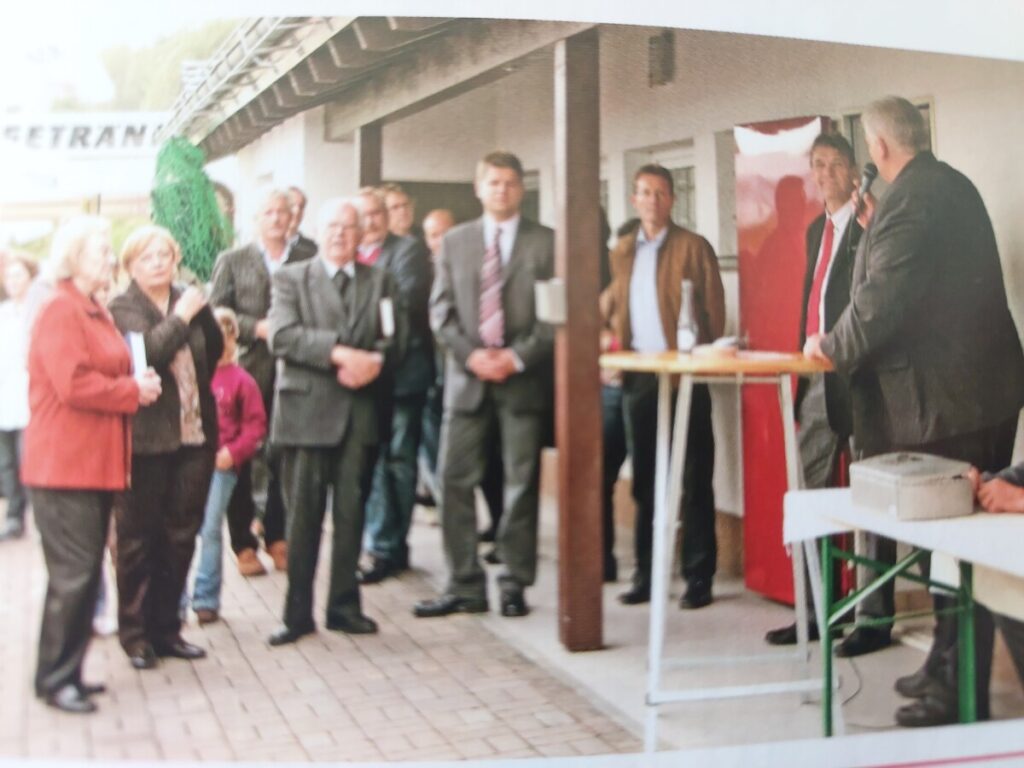 Bau des Sportheims am Sportplatz